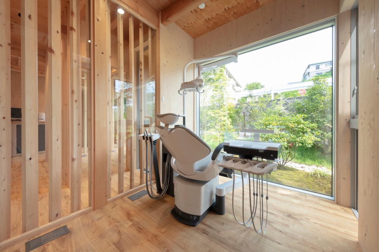 BIM建筑|森林中的牙医诊所 / YYA / Yusuke Yoshino Architects BIM建筑|森林中的牙医诊所 / YYA / Yusuke Yoshino Architects