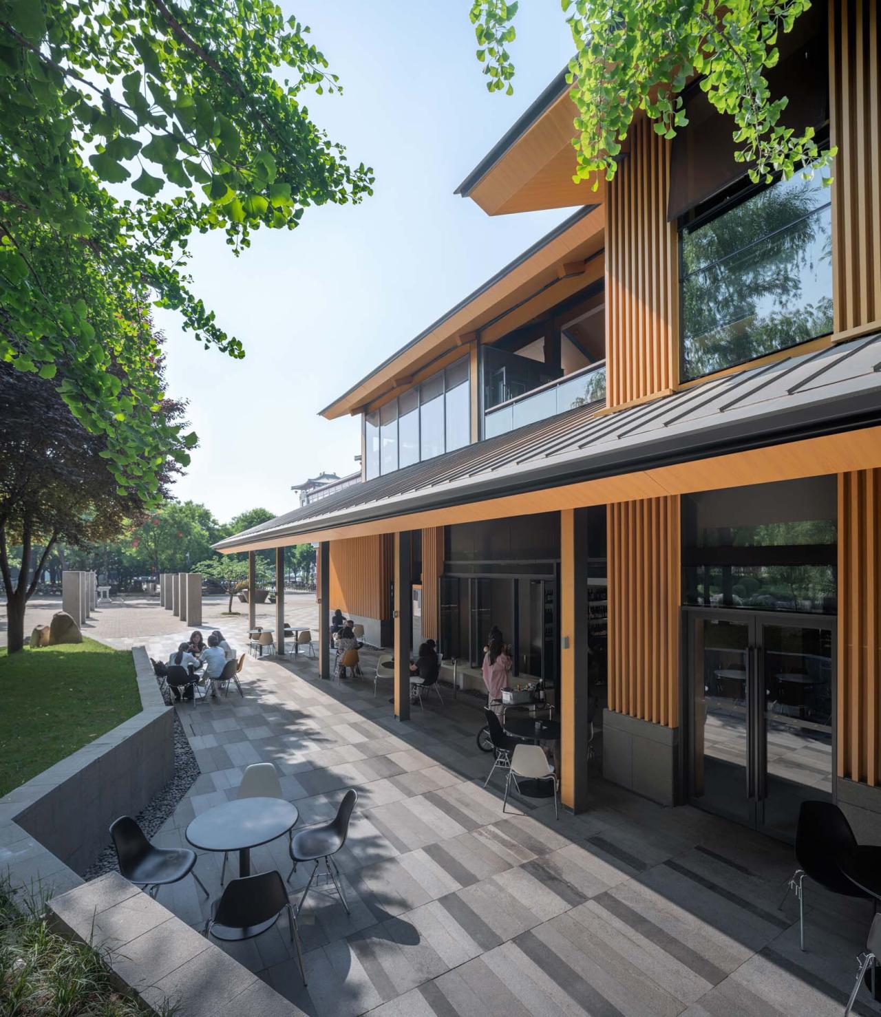 BIM建筑|曲江旅游观光轻轨站点改造提升 / 上海秉仁建筑师事务所 BIM建筑|曲江旅游观光轻轨站点改造提升 / 上海秉仁建筑师事务所