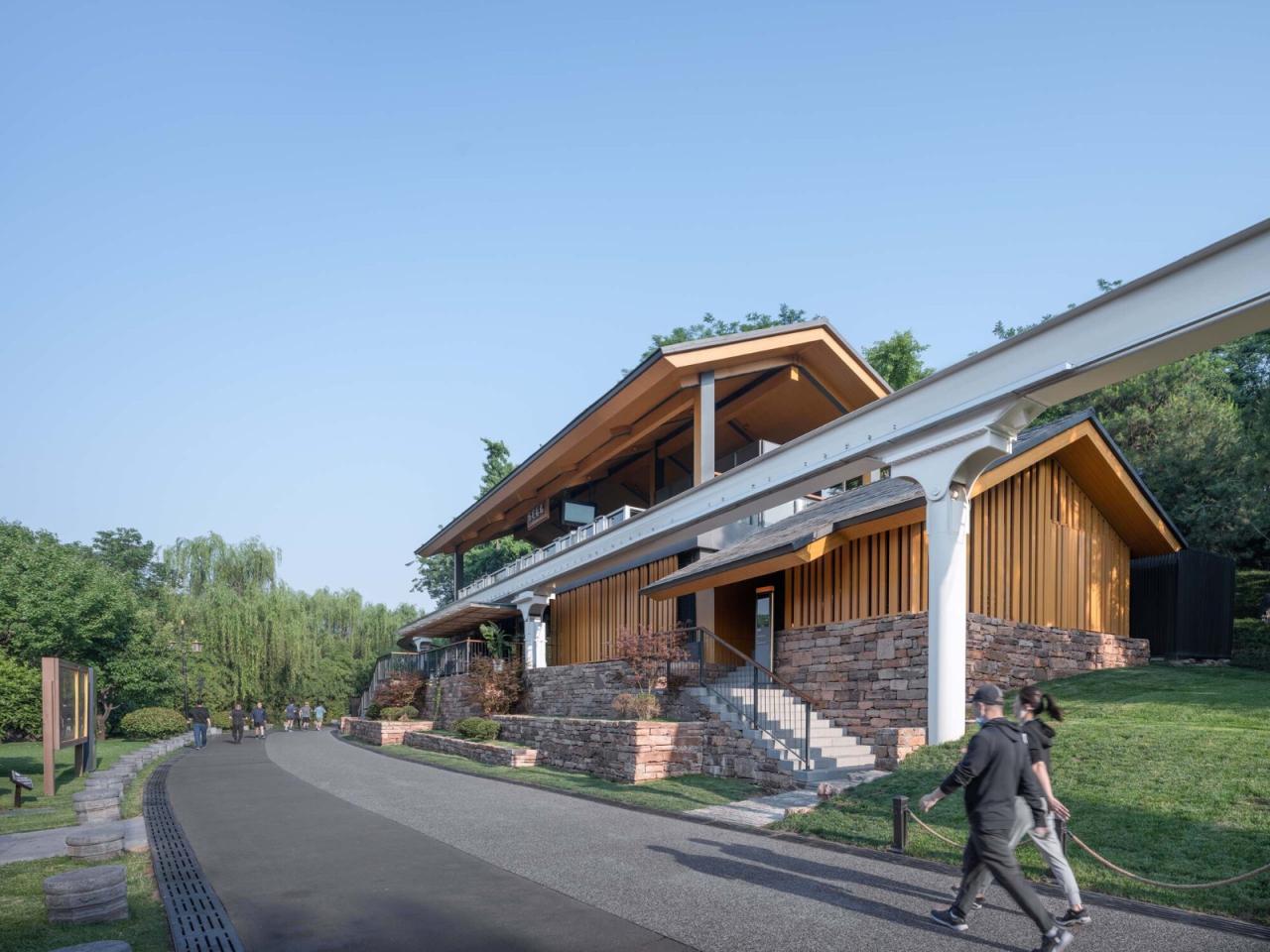 BIM建筑|曲江旅游观光轻轨站点改造提升 / 上海秉仁建筑师事务所 BIM建筑|曲江旅游观光轻轨站点改造提升 / 上海秉仁建筑师事务所