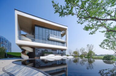 BIM建筑|长三角科大亨芯研究院:在长三角“原点”打造江南水乡式特色产业园 / 三益建筑-BIM建筑网