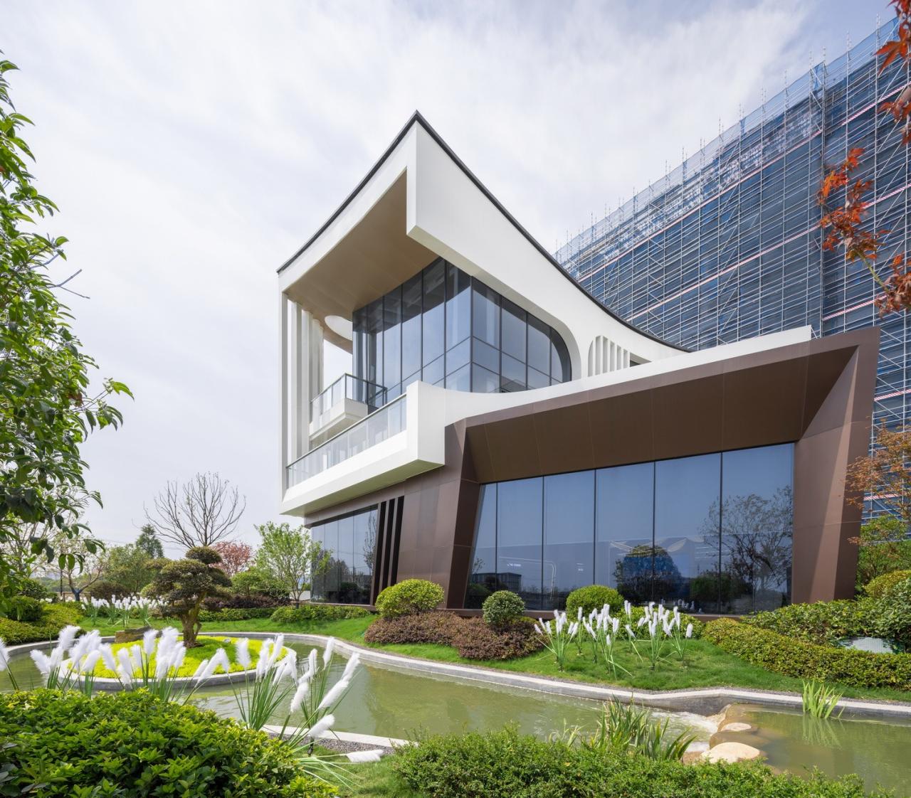 BIM建筑|长三角科大亨芯研究院:在长三角“原点”打造江南水乡式特色产业园 / 三益建筑 BIM建筑|长三角科大亨芯研究院:在长三角“原点”打造江南水乡式特色产业园 / 三益建筑