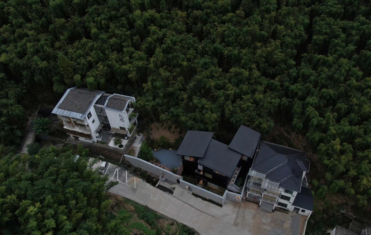 BIM建筑|青骊民宿 / HEI 建筑设计工作室 BIM建筑|青骊民宿 / HEI 建筑设计工作室