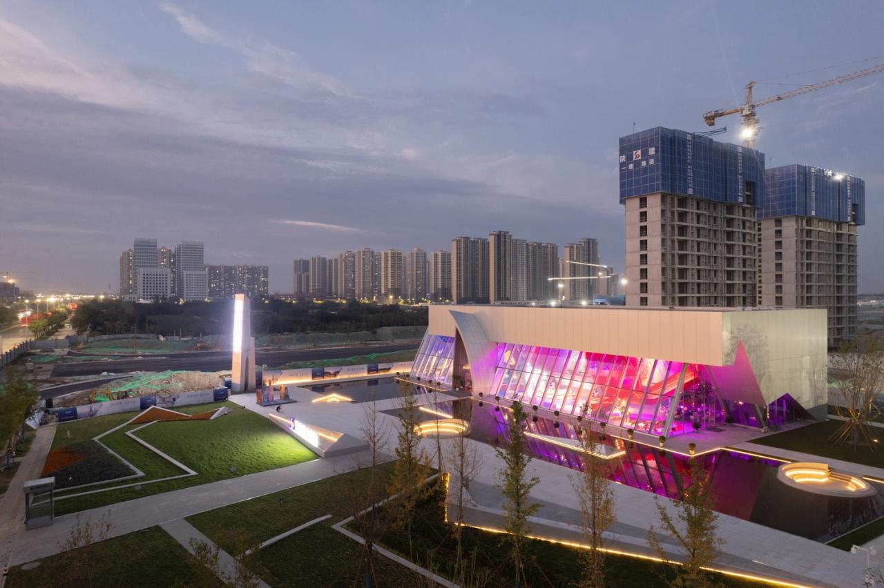 BIM建筑|西安泾河新城崇文郎樾展示中心 / aoe事建组 BIM建筑|西安泾河新城崇文郎樾展示中心 / aoe事建组