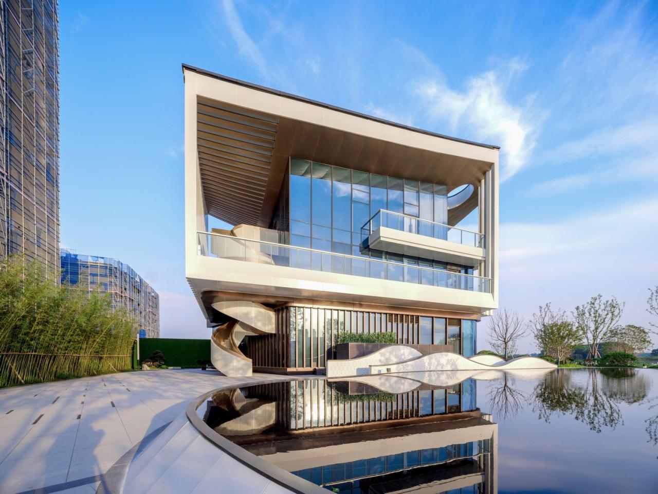 BIM建筑|长三角科大亨芯研究院:在长三角“原点”打造江南水乡式特色产业园 / 三益建筑 BIM建筑|长三角科大亨芯研究院:在长三角“原点”打造江南水乡式特色产业园 / 三益建筑