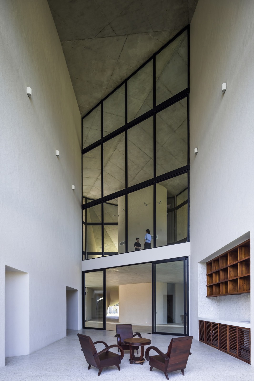 BIM建筑|‘帽子’屋,万花筒办公室与住宅 / Inrestudio,Kosuke Nishijima BIM建筑|‘帽子’屋,万花筒办公室与住宅 / Inrestudio,Kosuke Nishijima