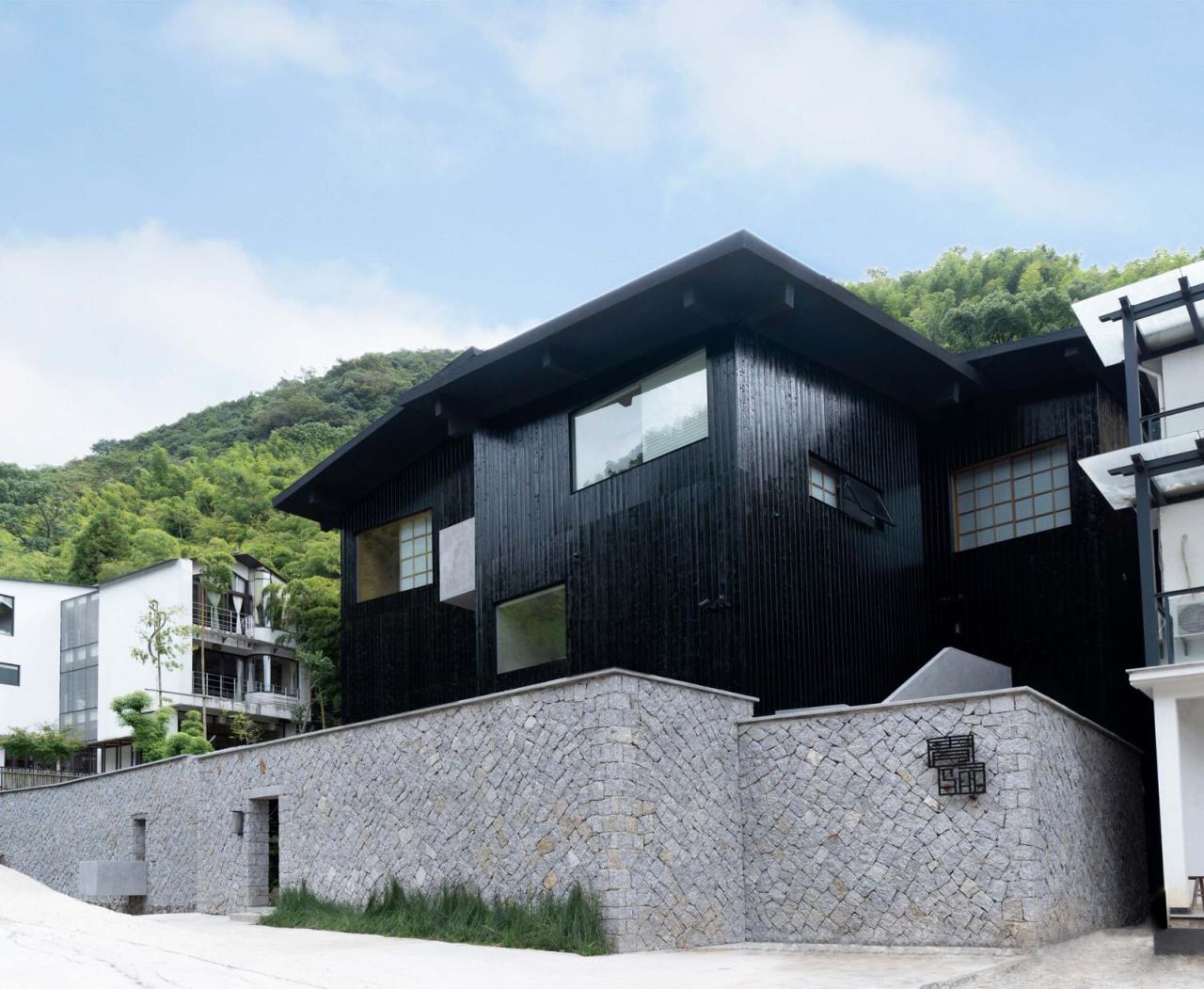 BIM建筑|青骊民宿 / HEI 建筑设计工作室 BIM建筑|青骊民宿 / HEI 建筑设计工作室