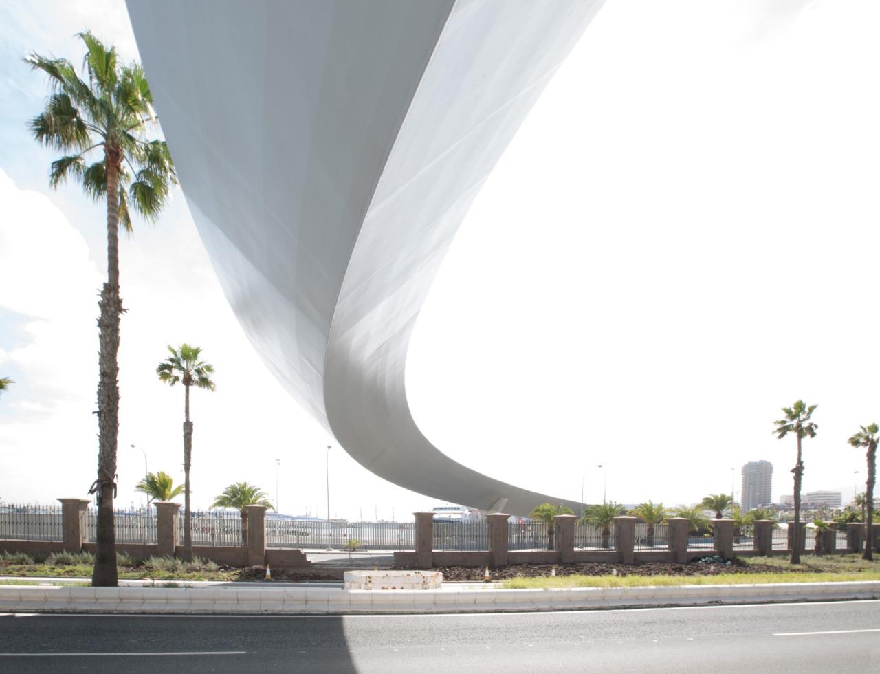 BIM建筑|飘起的人行桥,Onda Atlántica 桥 / Onda Arquitectura BIM建筑|飘起的人行桥,Onda Atlántica 桥 / Onda Arquitectura