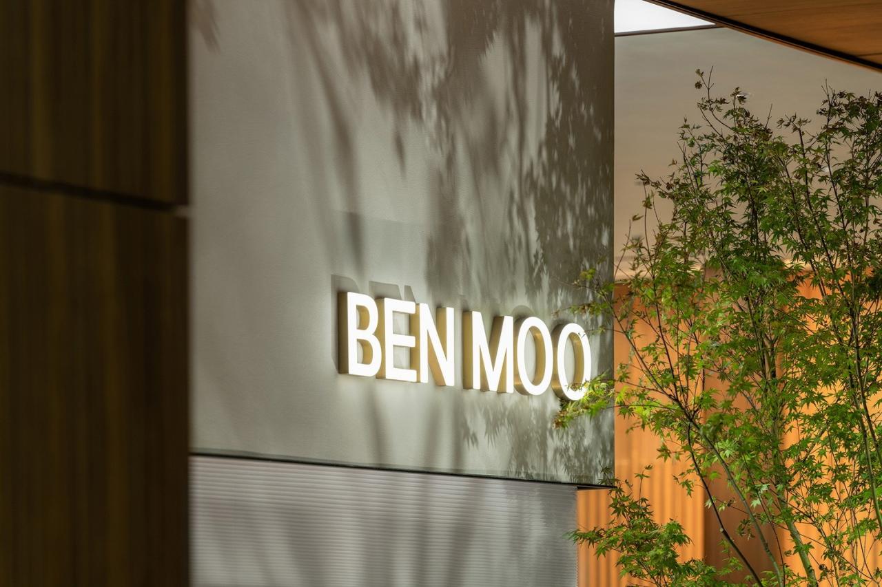 BIM建筑|一种材料与当代建构的情绪平衡:本木展厅 / 蜂鸟设计 BIM建筑|一种材料与当代建构的情绪平衡:本木展厅 / 蜂鸟设计