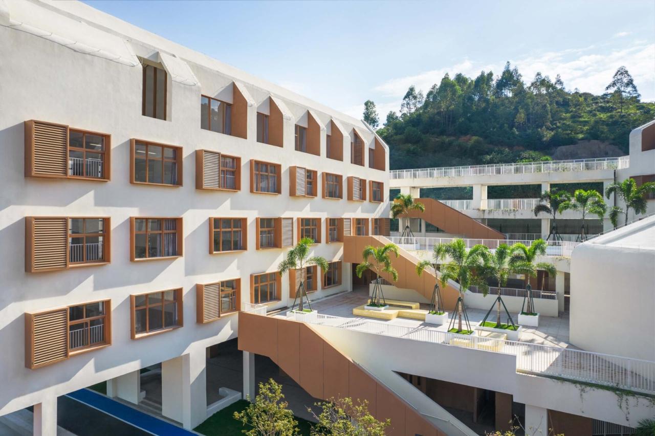 BIM建筑|惠阳沙田镇第二小学 / 墨泰建筑 + 博意建筑 BIM建筑|惠阳沙田镇第二小学 / 墨泰建筑 + 博意建筑