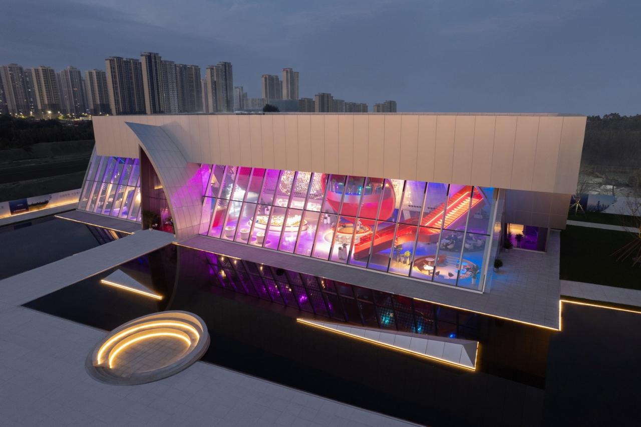 BIM建筑|西安泾河新城崇文郎樾展示中心 / aoe事建组 BIM建筑|西安泾河新城崇文郎樾展示中心 / aoe事建组