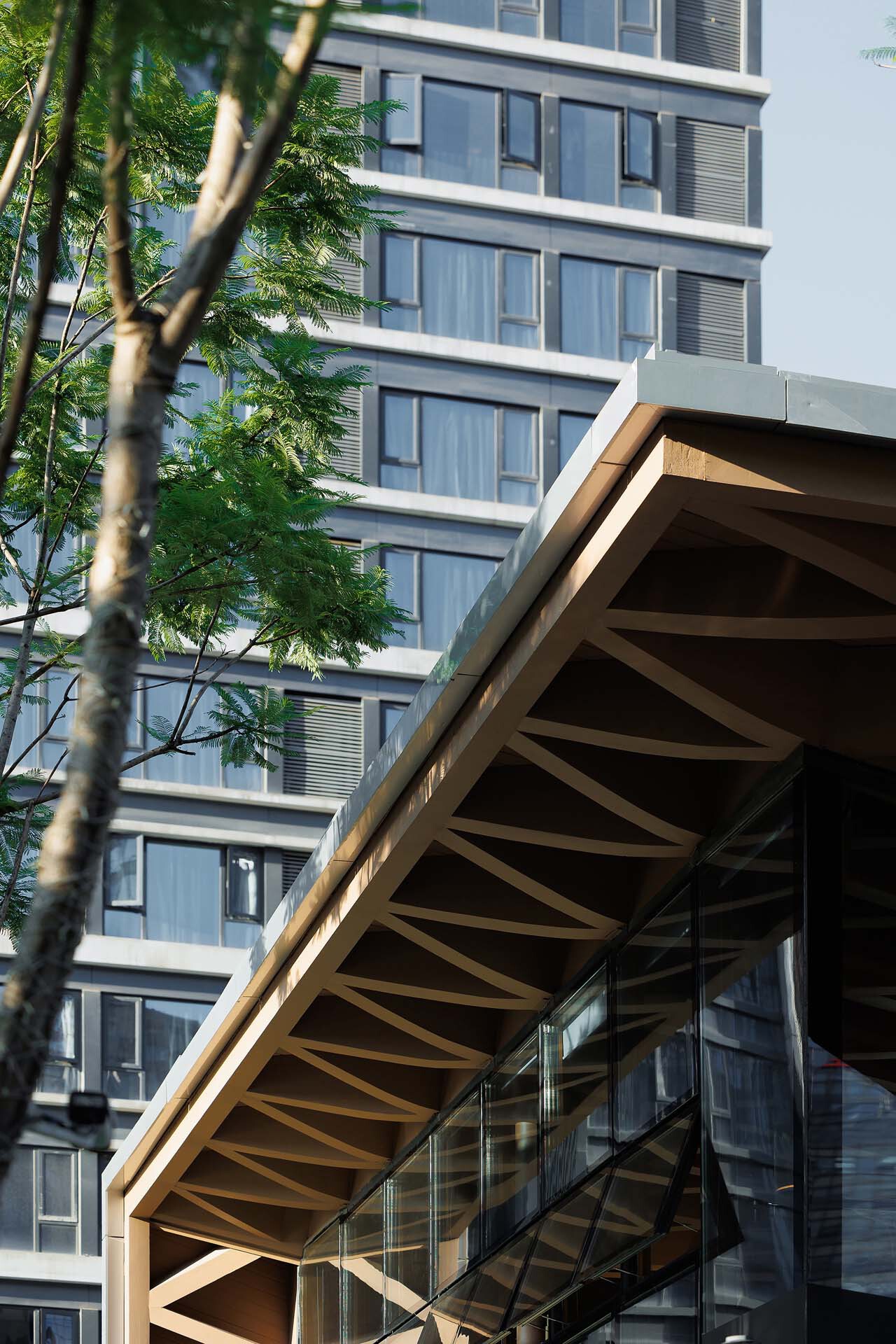 BIM建筑|交子大道木屋顶餐厅 / 致野建筑 BIM建筑|交子大道木屋顶餐厅 / 致野建筑