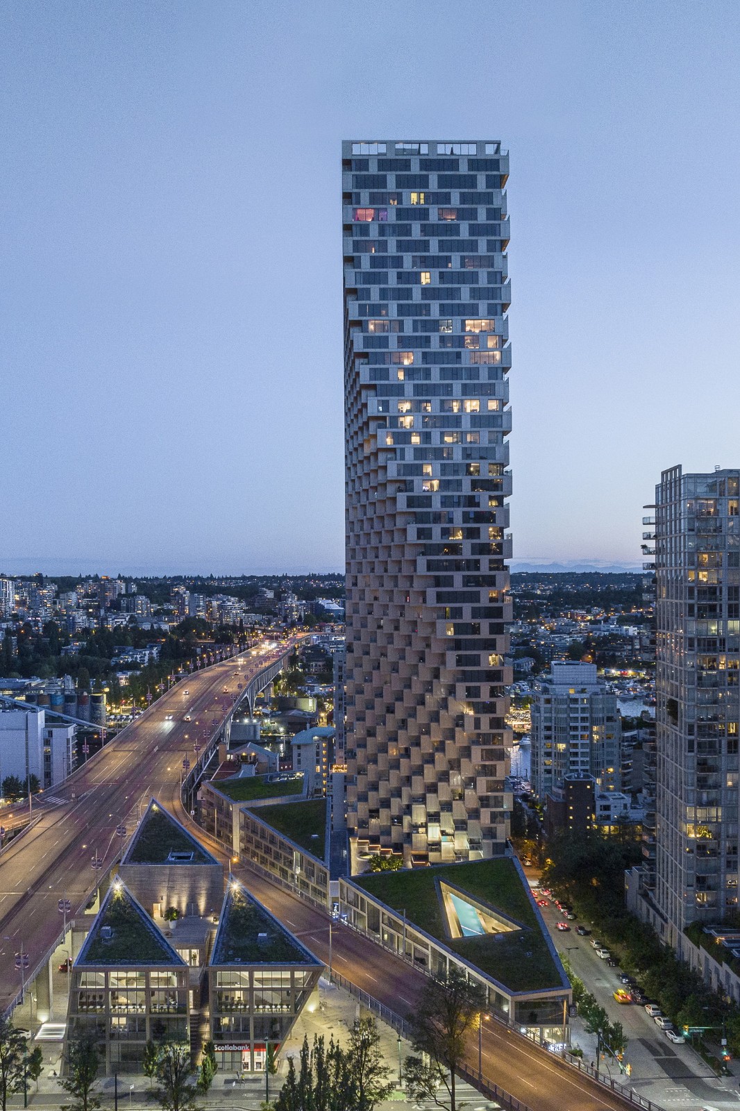 BIM建筑|BIG 两个新作:温哥华之家和泰勒斯大楼,重力和失重摩天楼 BIM建筑|BIG 两个新作:温哥华之家和泰勒斯大楼,重力和失重摩天楼