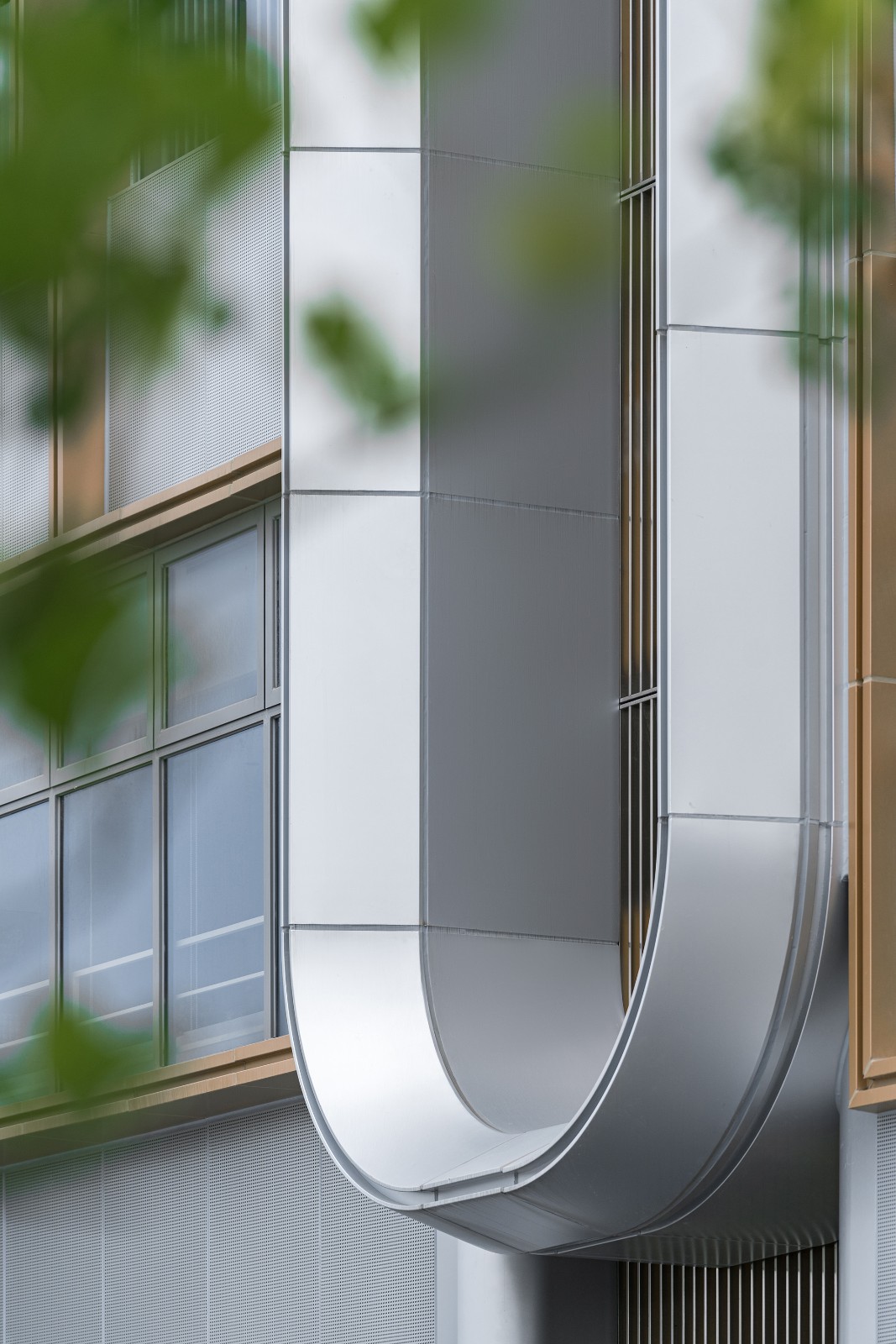 BIM建筑|飞行梦想的建筑乌托邦:广州城投·空港1号幼儿园 / PTA上海柏涛·广州事业部 BIM建筑|飞行梦想的建筑乌托邦:广州城投·空港1号幼儿园 / PTA上海柏涛·广州事业部