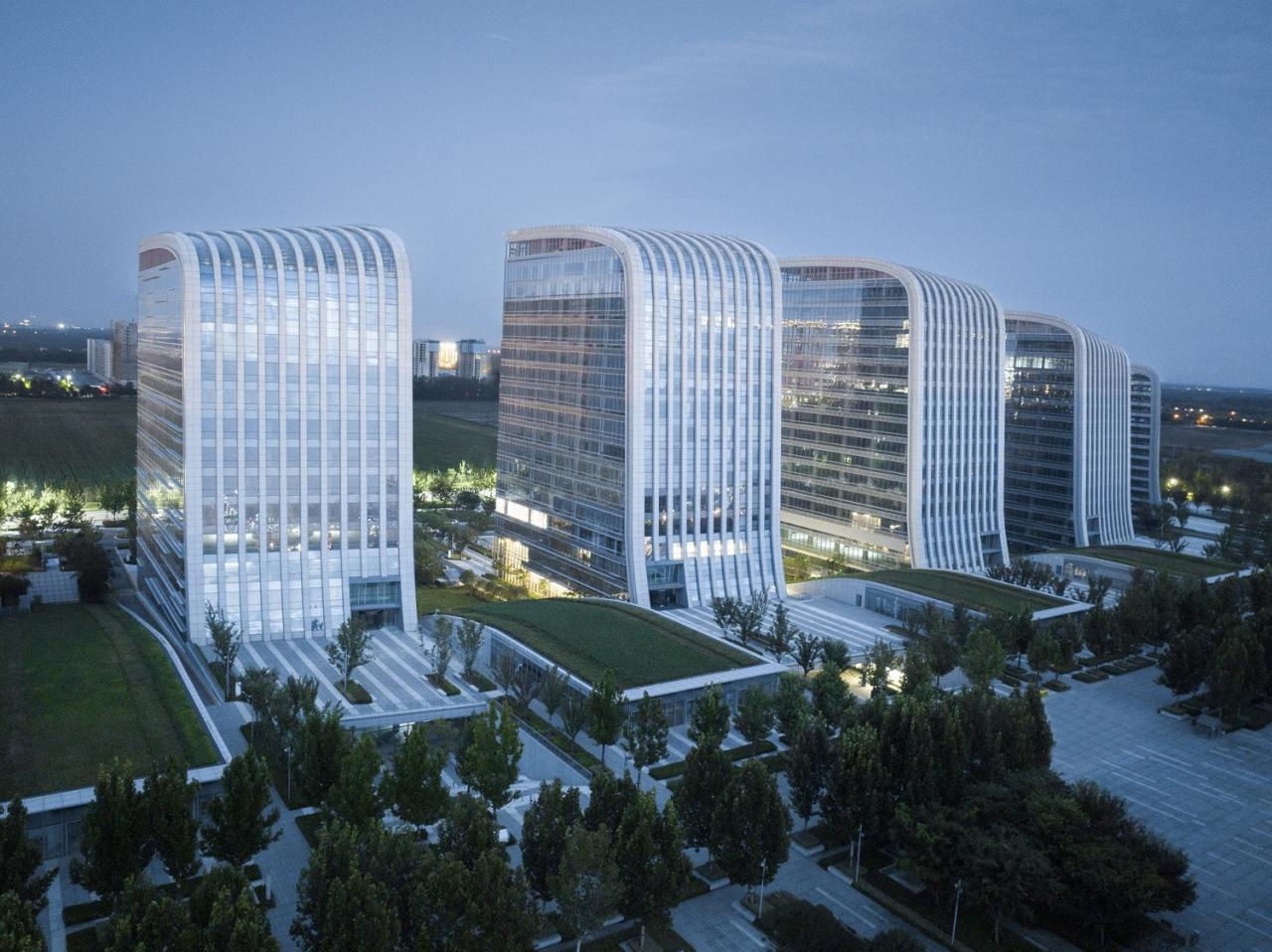 BIM建筑|高山流水、兼收并蓄的城市文化新名片—济宁市文化中心三期文化产业园 / Laguarda.Low Architects (LLA) BIM建筑|高山流水、兼收并蓄的城市文化新名片—济宁市文化中心三期文化产业园 / Laguarda.Low Architects (LLA)