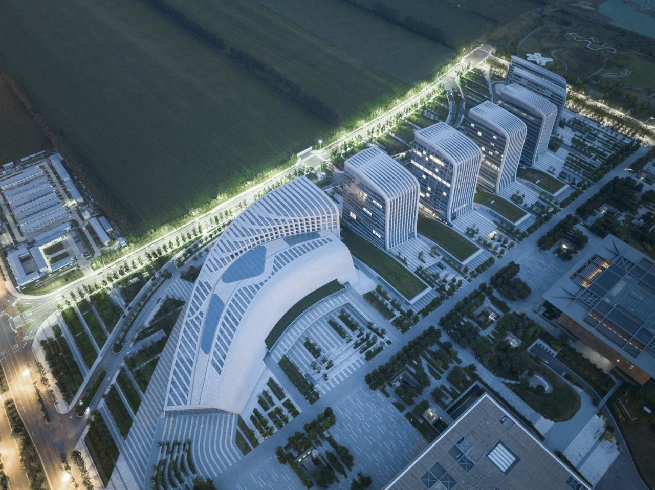 BIM建筑|高山流水、兼收并蓄的城市文化新名片—济宁市文化中心三期文化产业园 / Laguarda.Low Architects (LLA) BIM建筑|高山流水、兼收并蓄的城市文化新名片—济宁市文化中心三期文化产业园 / Laguarda.Low Architects (LLA)