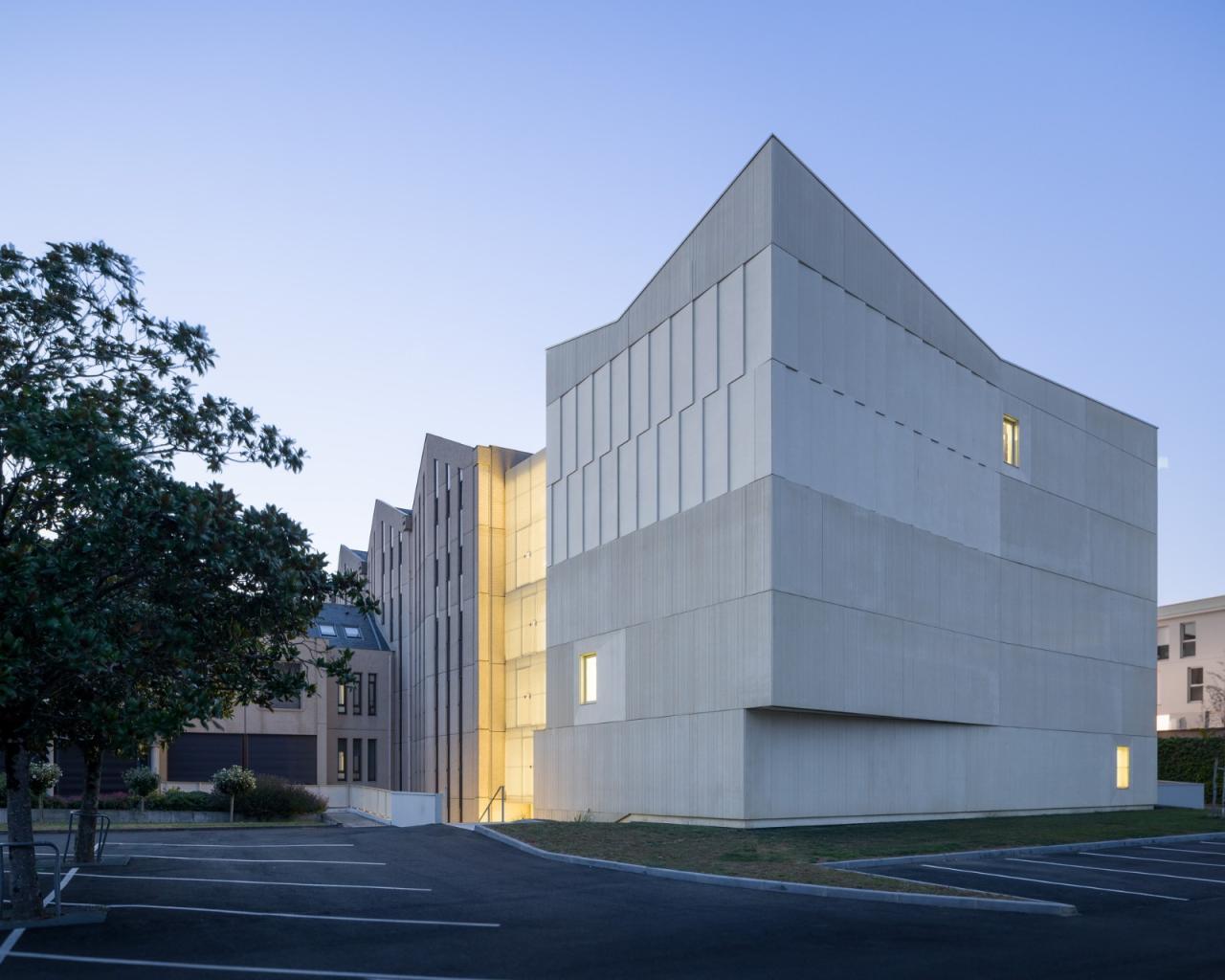 BIM建筑|法国曼恩卢瓦尔省档案馆扩建 / Magnum architectes & urbanistes BIM建筑|法国曼恩卢瓦尔省档案馆扩建 / Magnum architectes & urbanistes