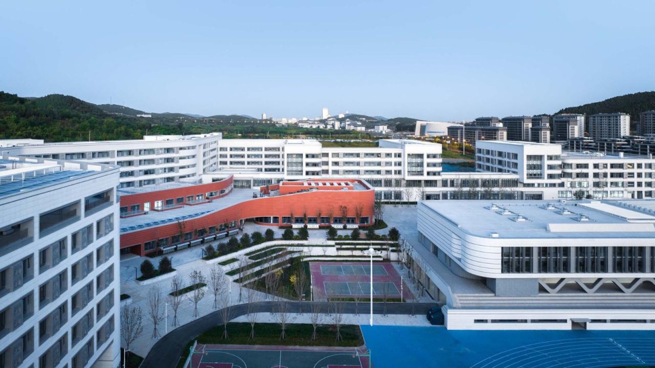BIM建筑|济南历城二中彩石校区 / 同圆设计 BIM建筑|济南历城二中彩石校区 / 同圆设计