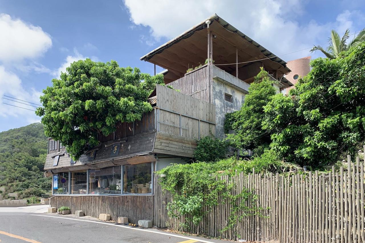 BIM建筑|山屿二分之一咖啡馆(东坪山改造)/ 厦门大学建筑设计研究院有限公司(AUAD) BIM建筑|山屿二分之一咖啡馆(东坪山改造)/ 厦门大学建筑设计研究院有限公司(AUAD)