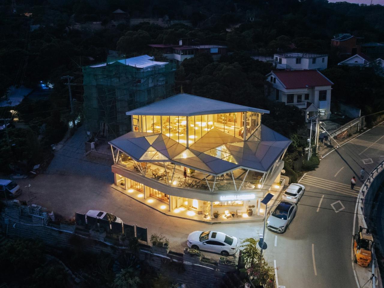 BIM建筑|山屿二分之一咖啡馆(东坪山改造)/ 厦门大学建筑设计研究院有限公司(AUAD) BIM建筑|山屿二分之一咖啡馆(东坪山改造)/ 厦门大学建筑设计研究院有限公司(AUAD)