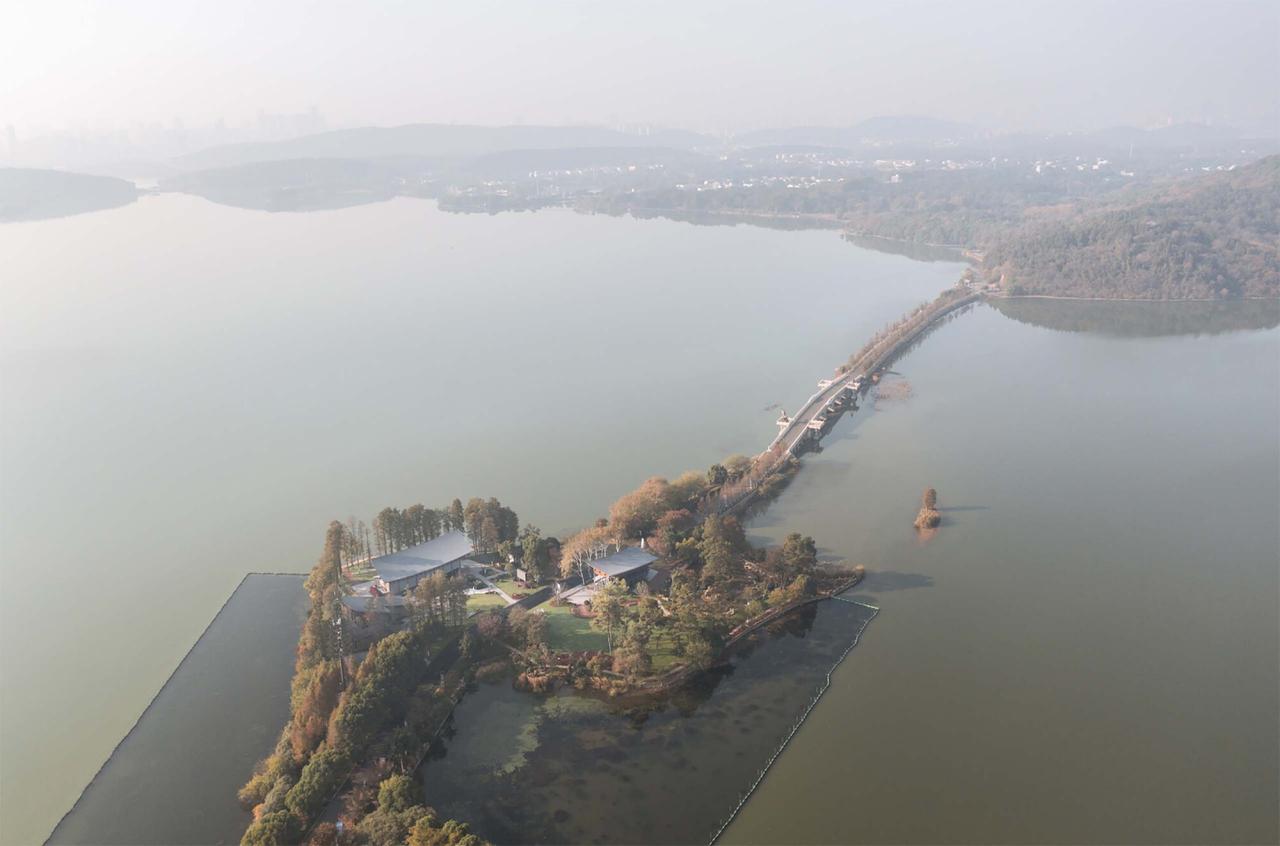 BIM建筑|中国履行《湿地公约》30周年成就展馆 / 华中科技大学李保峰建筑工作室 BIM建筑|中国履行《湿地公约》30周年成就展馆 / 华中科技大学李保峰建筑工作室