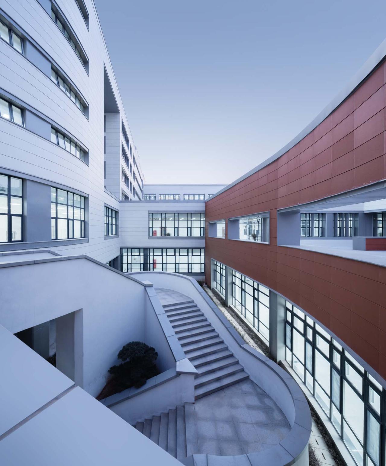 BIM建筑|济南历城二中彩石校区 / 同圆设计 BIM建筑|济南历城二中彩石校区 / 同圆设计