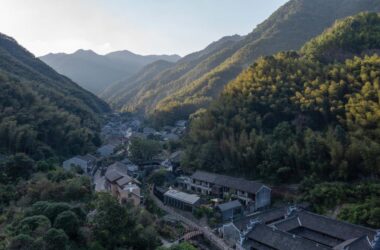 BIM建筑|奉化栖霞坑发电站改造的溪边餐厅 / 尌林建筑设计事务所-BIM建筑网