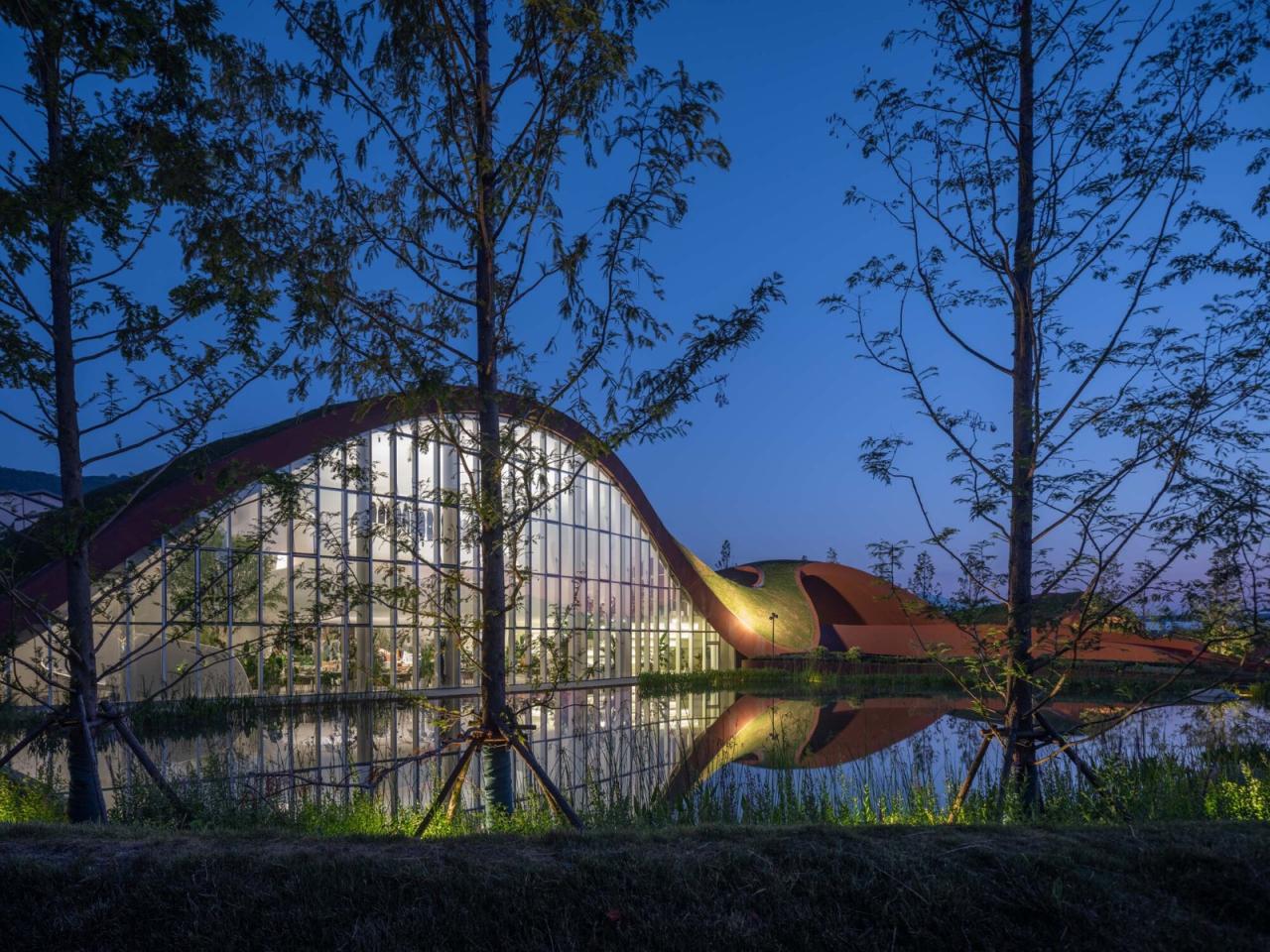 BIM建筑|华侨城巢湖自然文化中心 / 上海前及建筑设计事务所 BIM建筑|华侨城巢湖自然文化中心 / 上海前及建筑设计事务所