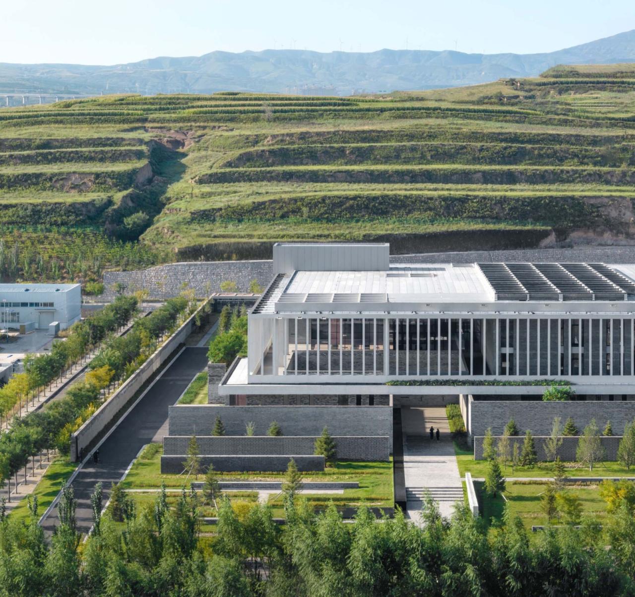 BIM建筑|宁武燕麦工厂 / 卓汉苏文建筑事务所 BIM建筑|宁武燕麦工厂 / 卓汉苏文建筑事务所