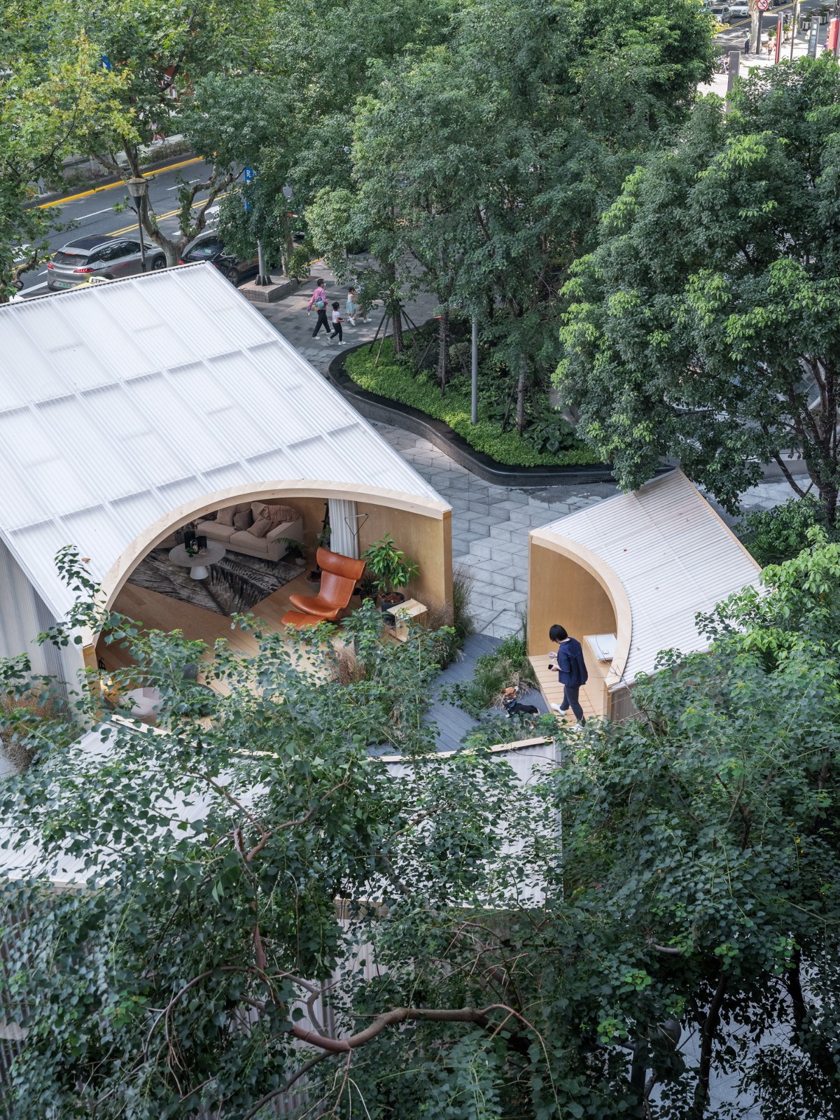 BIM建筑|间园 :闹市中的空间装置 / 间筑设计 BIM建筑|间园 :闹市中的空间装置 / 间筑设计