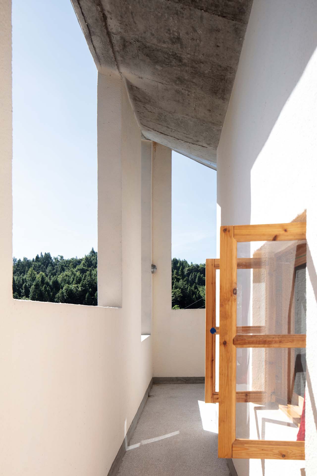 BIM建筑|乡村画室 / 跳房子建筑工作室 BIM建筑|乡村画室 / 跳房子建筑工作室