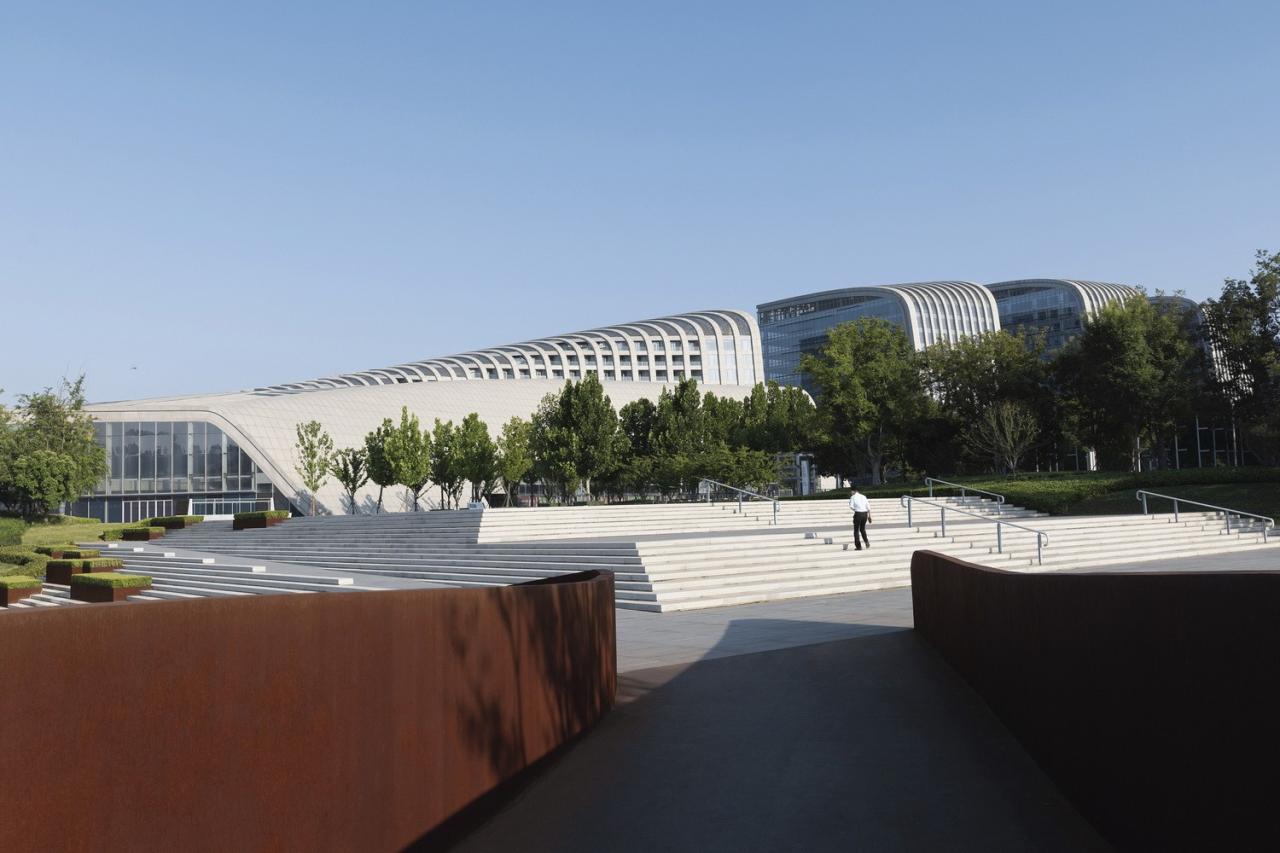 BIM建筑|高山流水、兼收并蓄的城市文化新名片—济宁市文化中心三期文化产业园 / Laguarda.Low Architects (LLA) BIM建筑|高山流水、兼收并蓄的城市文化新名片—济宁市文化中心三期文化产业园 / Laguarda.Low Architects (LLA)