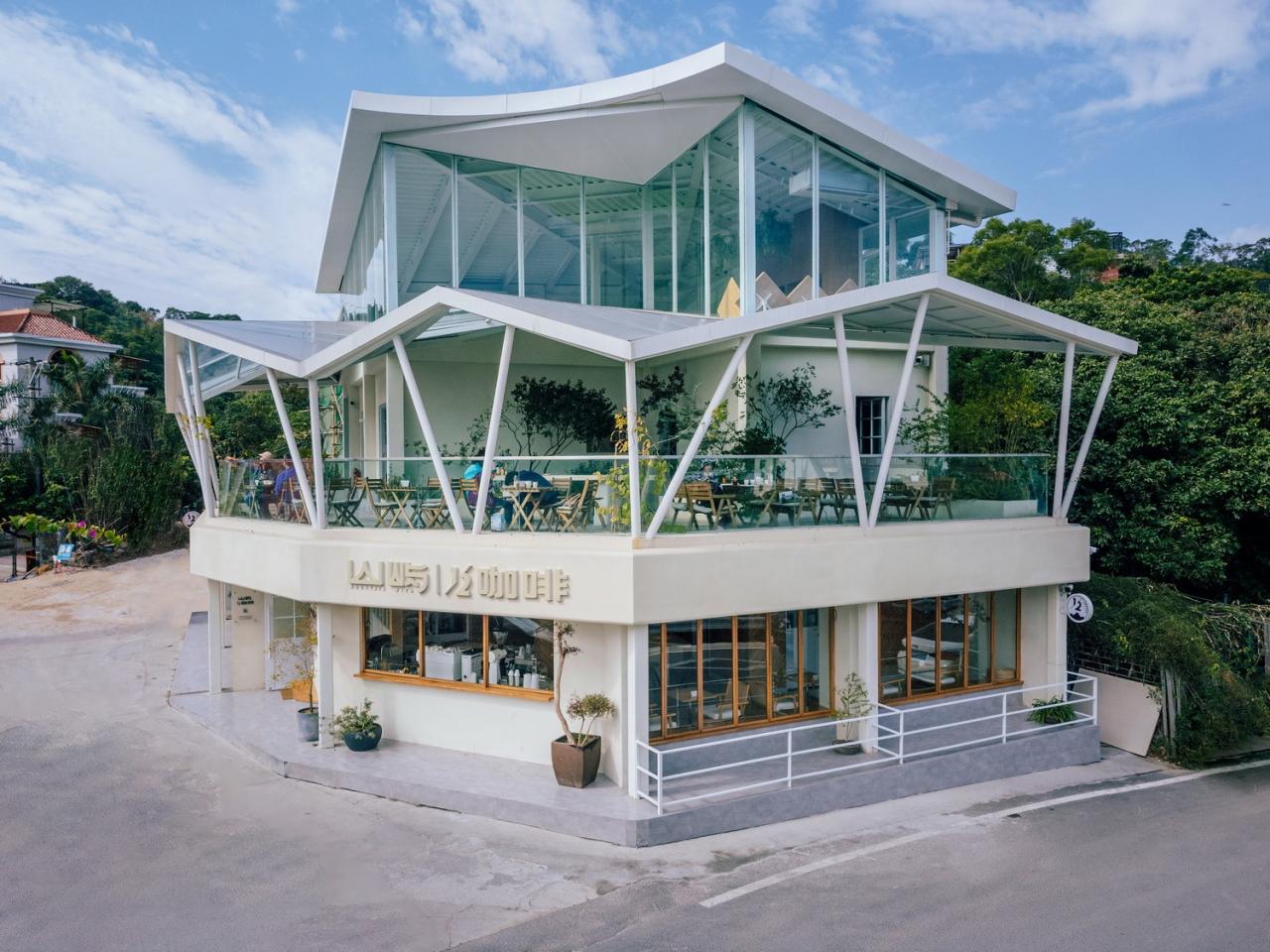 BIM建筑|山屿二分之一咖啡馆(东坪山改造)/ 厦门大学建筑设计研究院有限公司(AUAD) BIM建筑|山屿二分之一咖啡馆(东坪山改造)/ 厦门大学建筑设计研究院有限公司(AUAD)