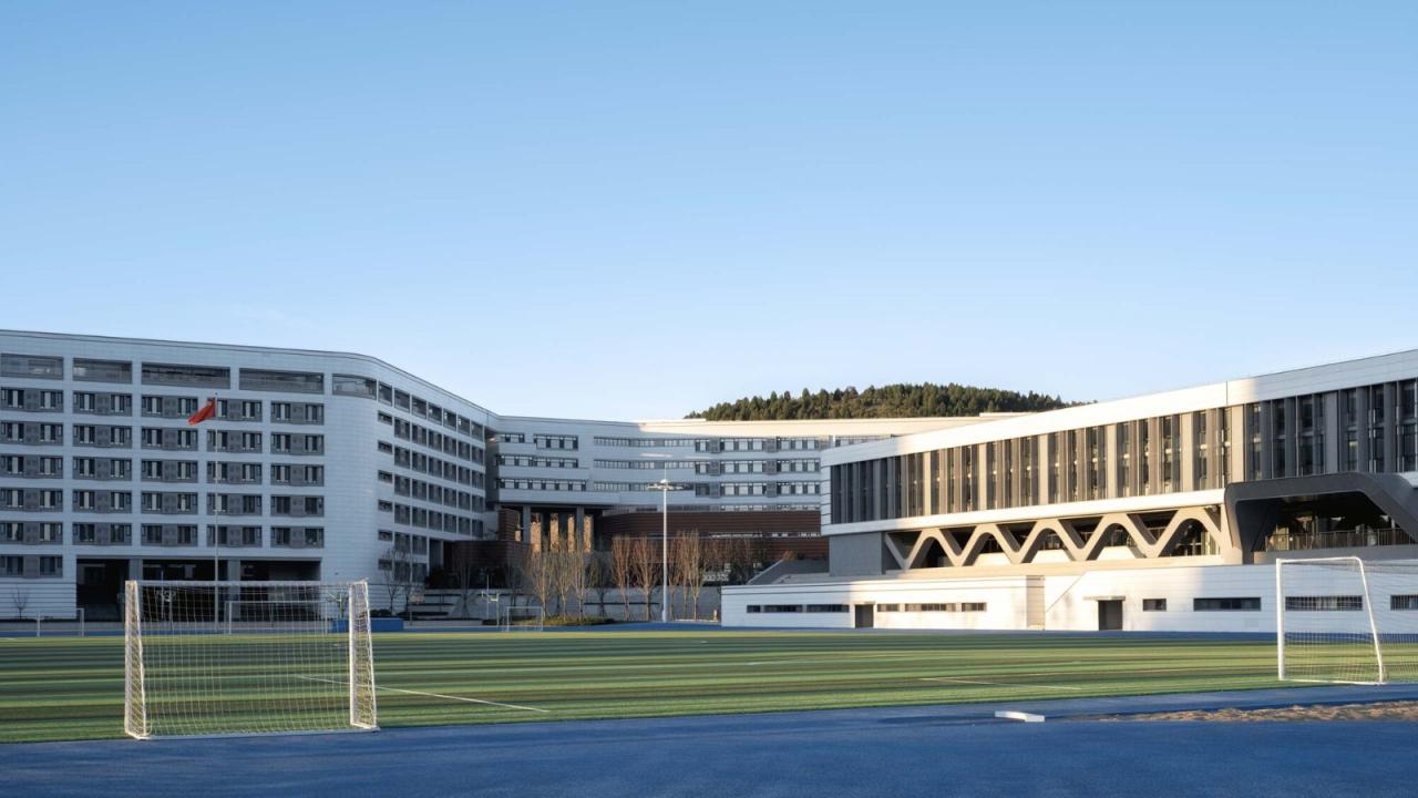 BIM建筑|济南历城二中彩石校区 / 同圆设计 BIM建筑|济南历城二中彩石校区 / 同圆设计