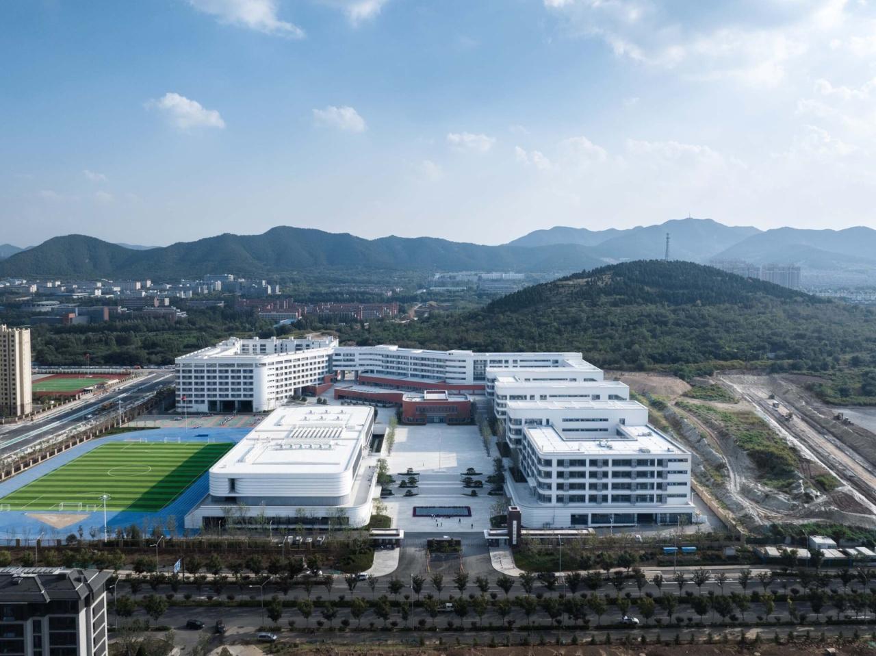 BIM建筑|济南历城二中彩石校区 / 同圆设计 BIM建筑|济南历城二中彩石校区 / 同圆设计