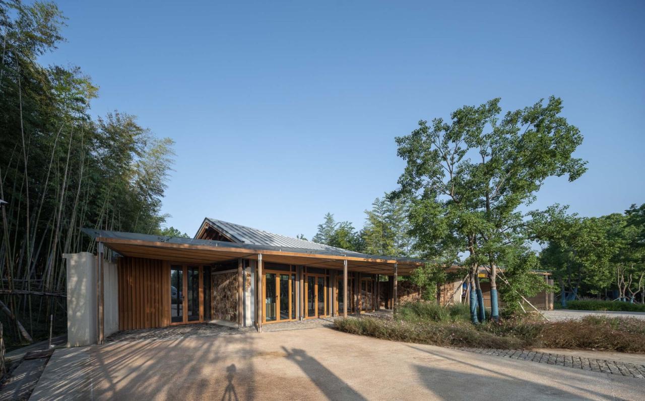 BIM建筑|南京汤山猿人洞游客驿站 / 东南大学建筑设计研究院建筑技术与艺术(ATA)工作室 BIM建筑|南京汤山猿人洞游客驿站 / 东南大学建筑设计研究院建筑技术与艺术(ATA)工作室
