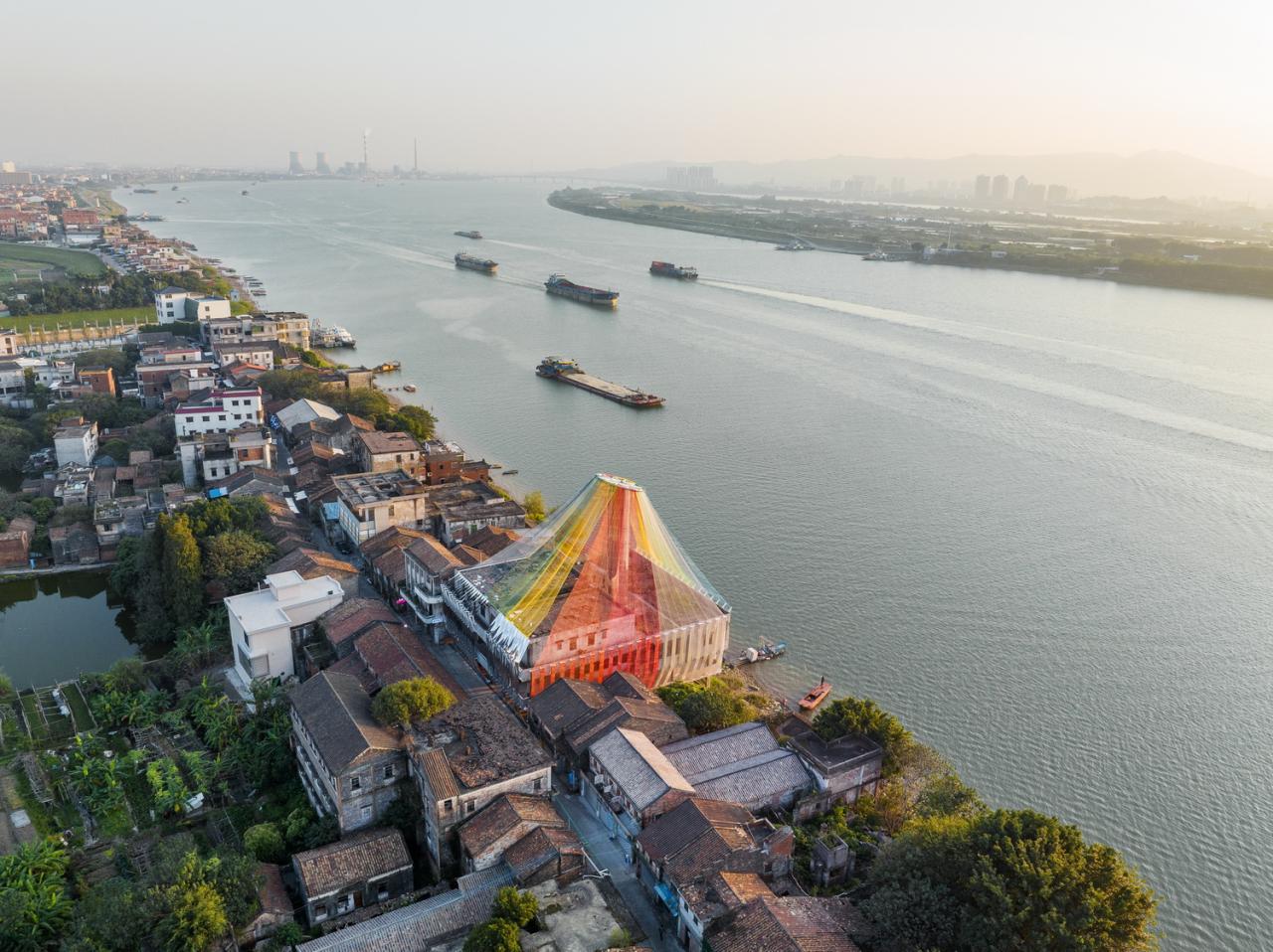 BIM建筑|时间的灯塔 / 马岩松“广东南海大地艺术节”新作 BIM建筑|时间的灯塔 / 马岩松“广东南海大地艺术节”新作