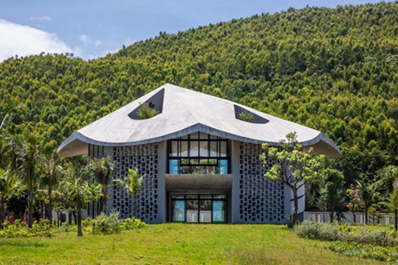 BIM建筑|越南出现“万花筒”办公和住宿建筑 BIM建筑|越南出现“万花筒”办公和住宿建筑