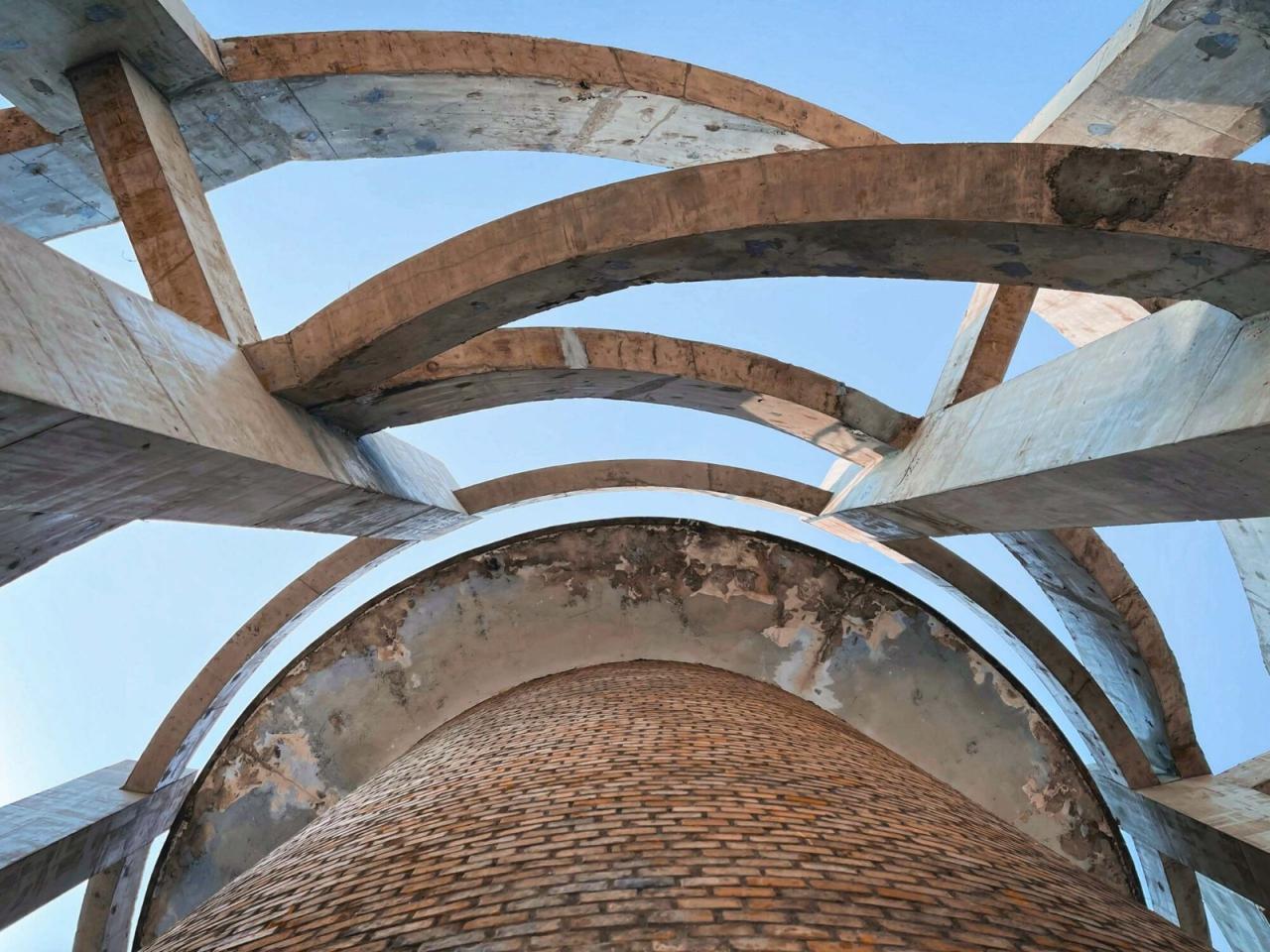 BIM建筑|山灰艺术社区,西安石油大学生活区锅炉房改造 / 日常建造 BIM建筑|山灰艺术社区,西安石油大学生活区锅炉房改造 / 日常建造