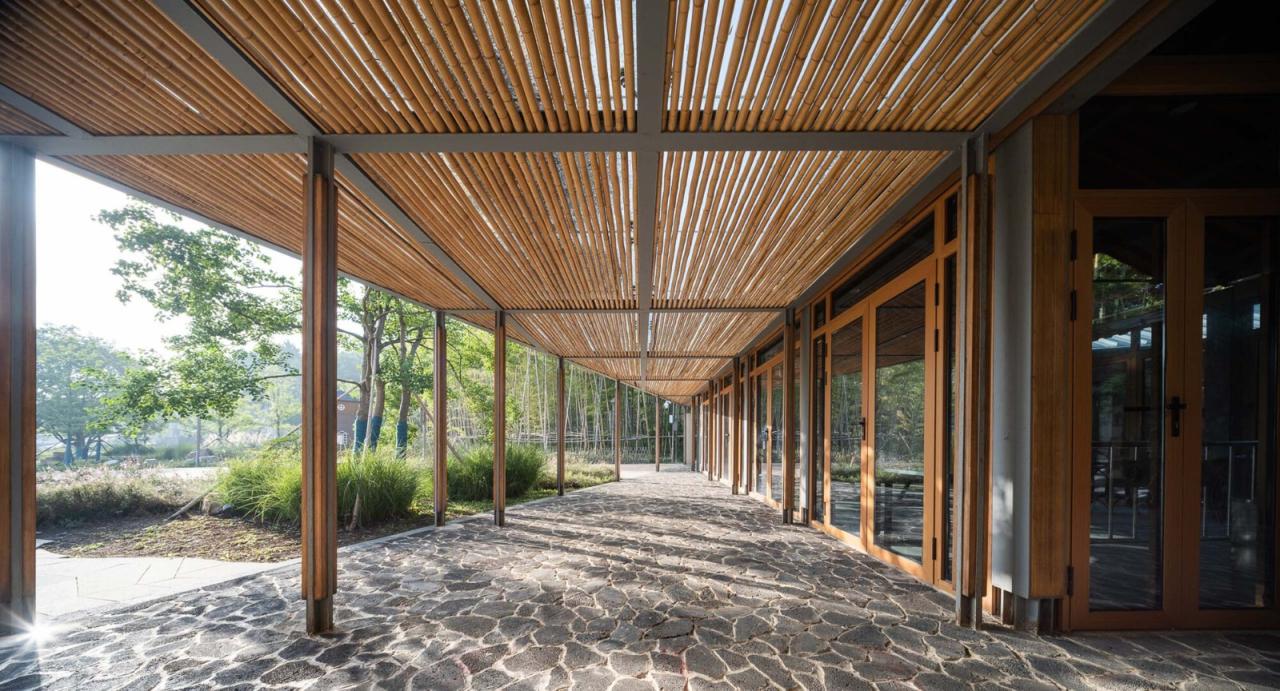 BIM建筑|南京汤山猿人洞游客驿站 / 东南大学建筑设计研究院建筑技术与艺术(ATA)工作室 BIM建筑|南京汤山猿人洞游客驿站 / 东南大学建筑设计研究院建筑技术与艺术(ATA)工作室