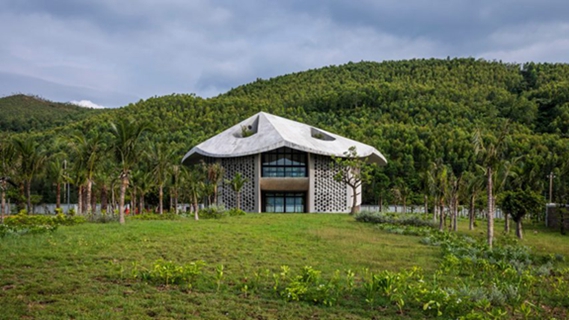 BIM建筑|越南出现“万花筒”办公和住宿建筑 BIM建筑|越南出现“万花筒”办公和住宿建筑
