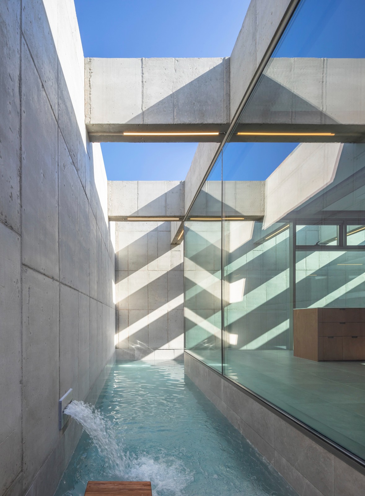 BIM建筑|MimMim 之家 / On Architects Inc. BIM建筑|MimMim 之家 / On Architects Inc.