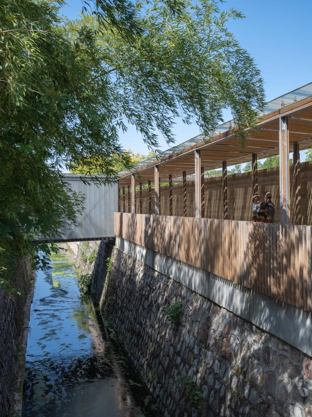 BIM建筑|南京汤山猿人洞游客驿站 / 东南大学建筑设计研究院建筑技术与艺术(ATA)工作室 BIM建筑|南京汤山猿人洞游客驿站 / 东南大学建筑设计研究院建筑技术与艺术(ATA)工作室