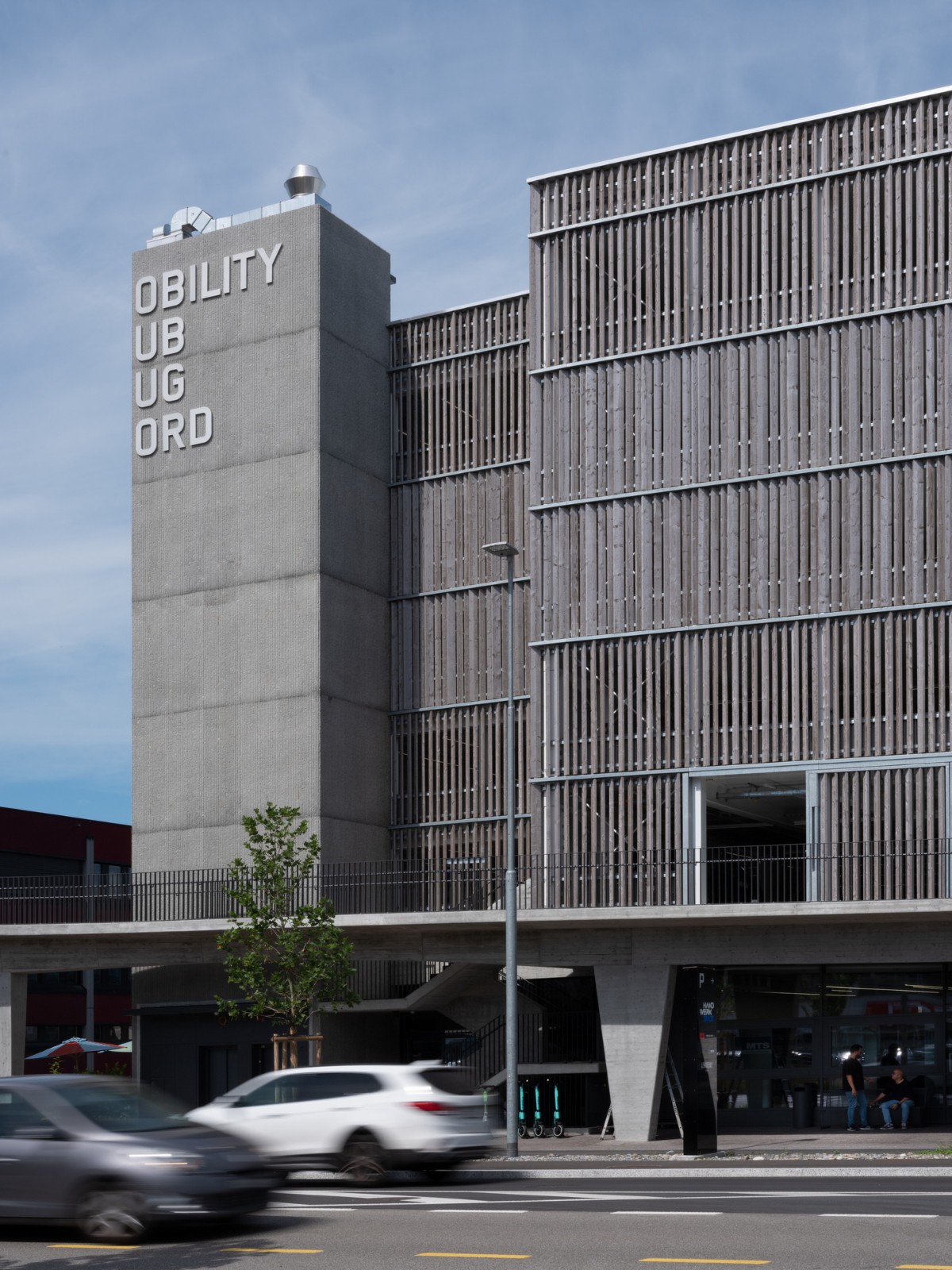 BIM建筑|精密控制,MHZN 瑞士楚格北站移动枢纽 / Hosoya Schaefer Architects BIM建筑|精密控制,MHZN 瑞士楚格北站移动枢纽 / Hosoya Schaefer Architects