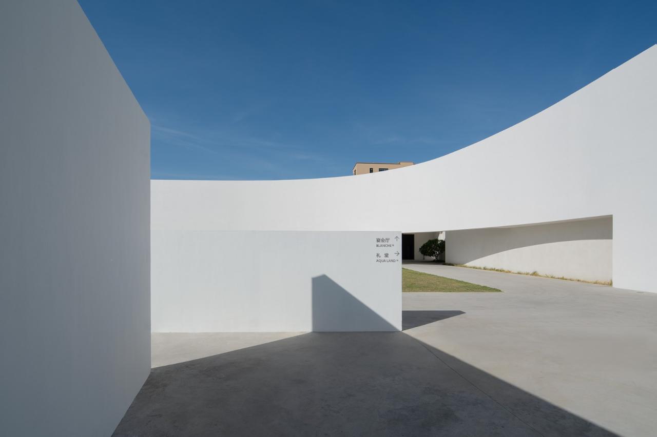 BIM建筑|回艺术中心:潮汕村落里的艺术涅槃 / AD艾克建筑 BIM建筑|回艺术中心:潮汕村落里的艺术涅槃 / AD艾克建筑