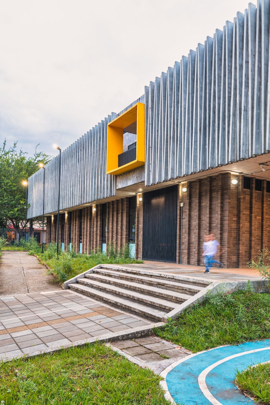 BIM建筑|冠军摇篮儿童发展中心 / Espacio Colectivo Arquitectos BIM建筑|冠军摇篮儿童发展中心 / Espacio Colectivo Arquitectos