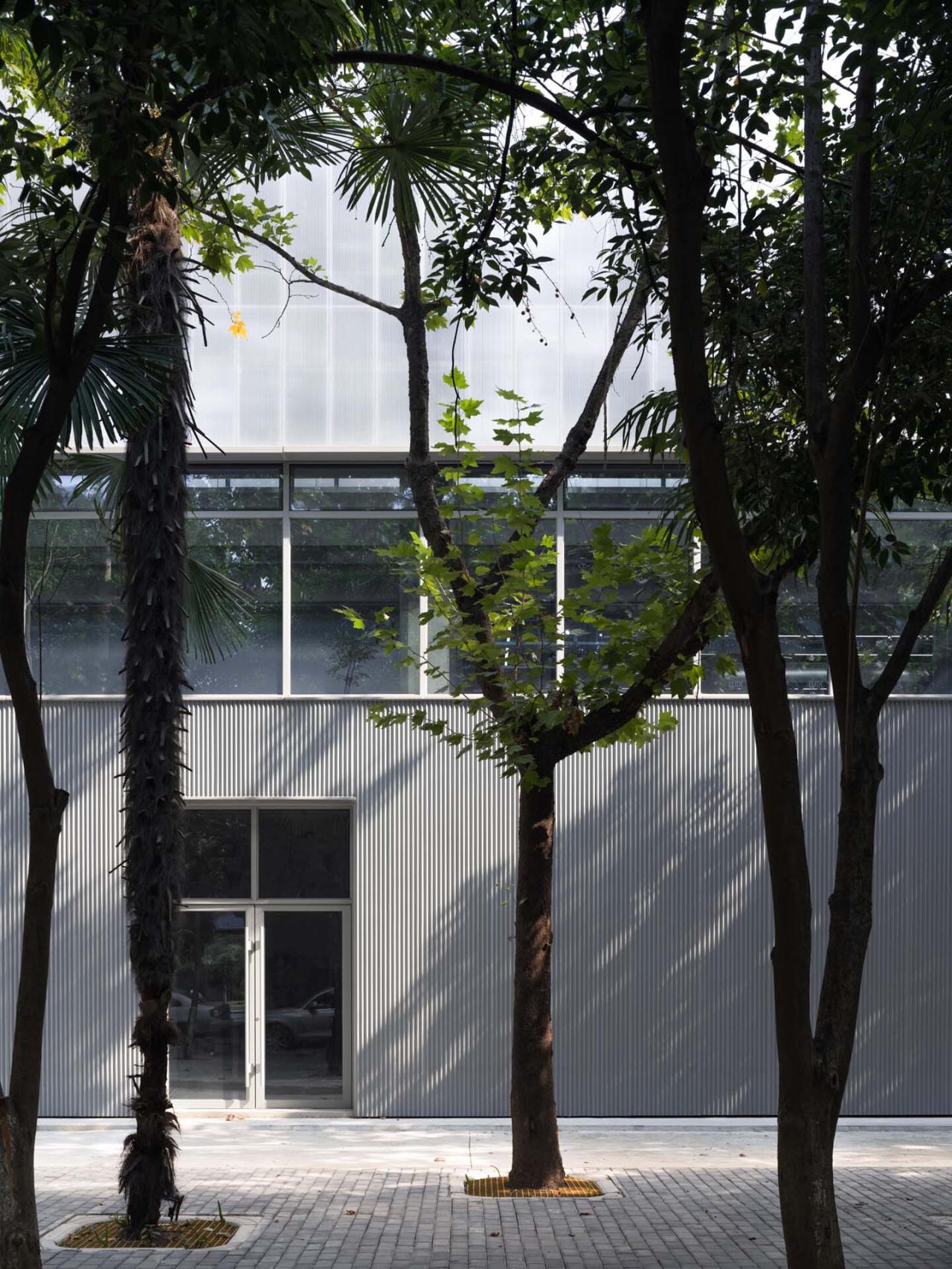 BIM建筑|山灰艺术社区,西安石油大学生活区锅炉房改造 / 日常建造 BIM建筑|山灰艺术社区,西安石油大学生活区锅炉房改造 / 日常建造