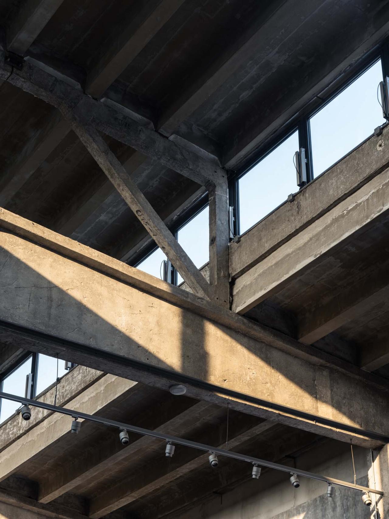BIM建筑|山灰艺术社区,西安石油大学生活区锅炉房改造 / 日常建造 BIM建筑|山灰艺术社区,西安石油大学生活区锅炉房改造 / 日常建造