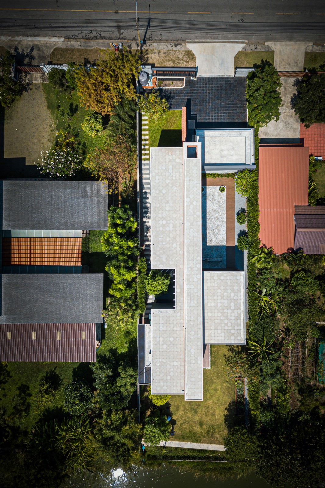 BIM建筑|管道住宅 / Volume Matrix Studio BIM建筑|管道住宅 / Volume Matrix Studio