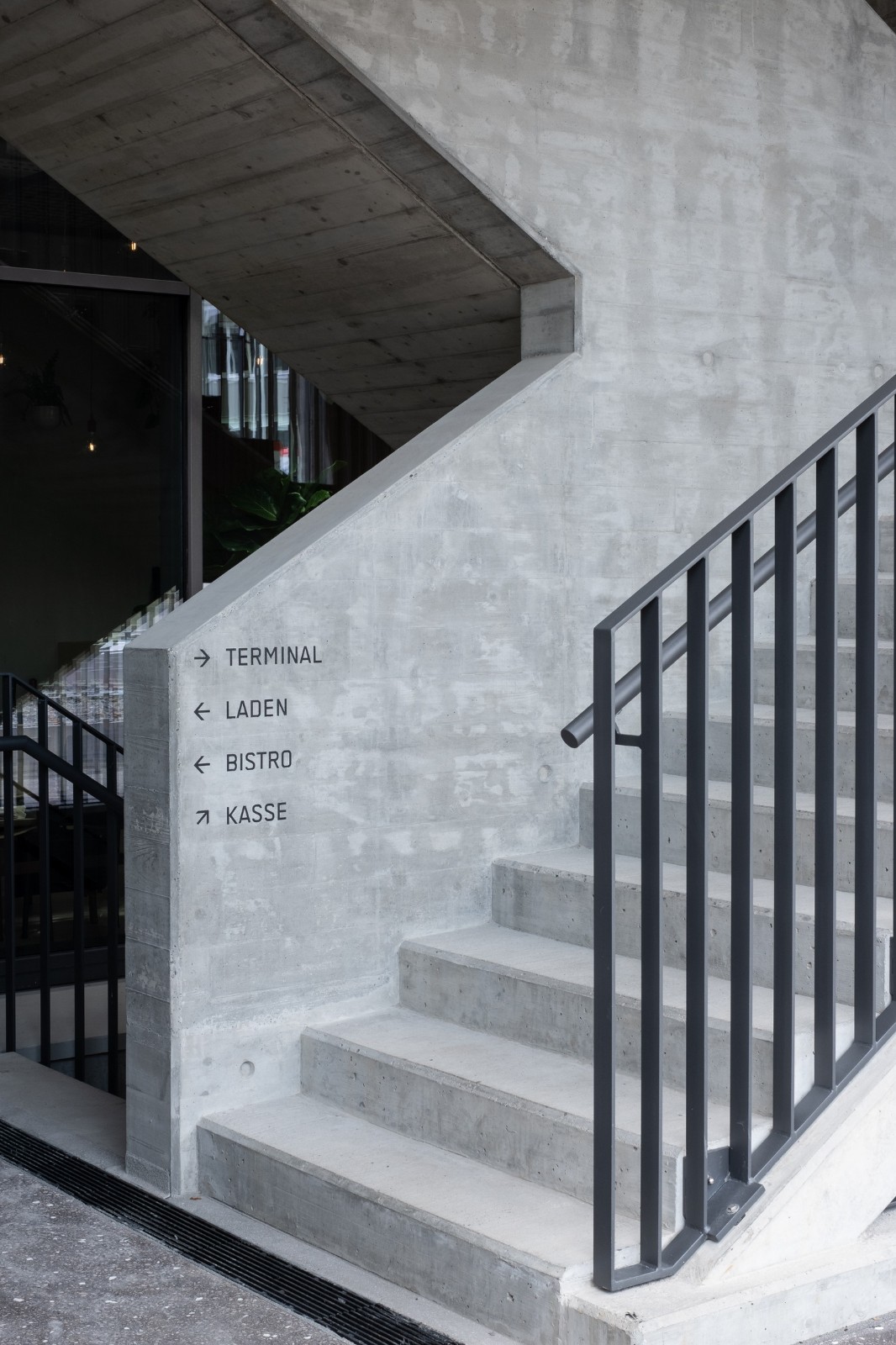 BIM建筑|精密控制,MHZN 瑞士楚格北站移动枢纽 / Hosoya Schaefer Architects BIM建筑|精密控制,MHZN 瑞士楚格北站移动枢纽 / Hosoya Schaefer Architects