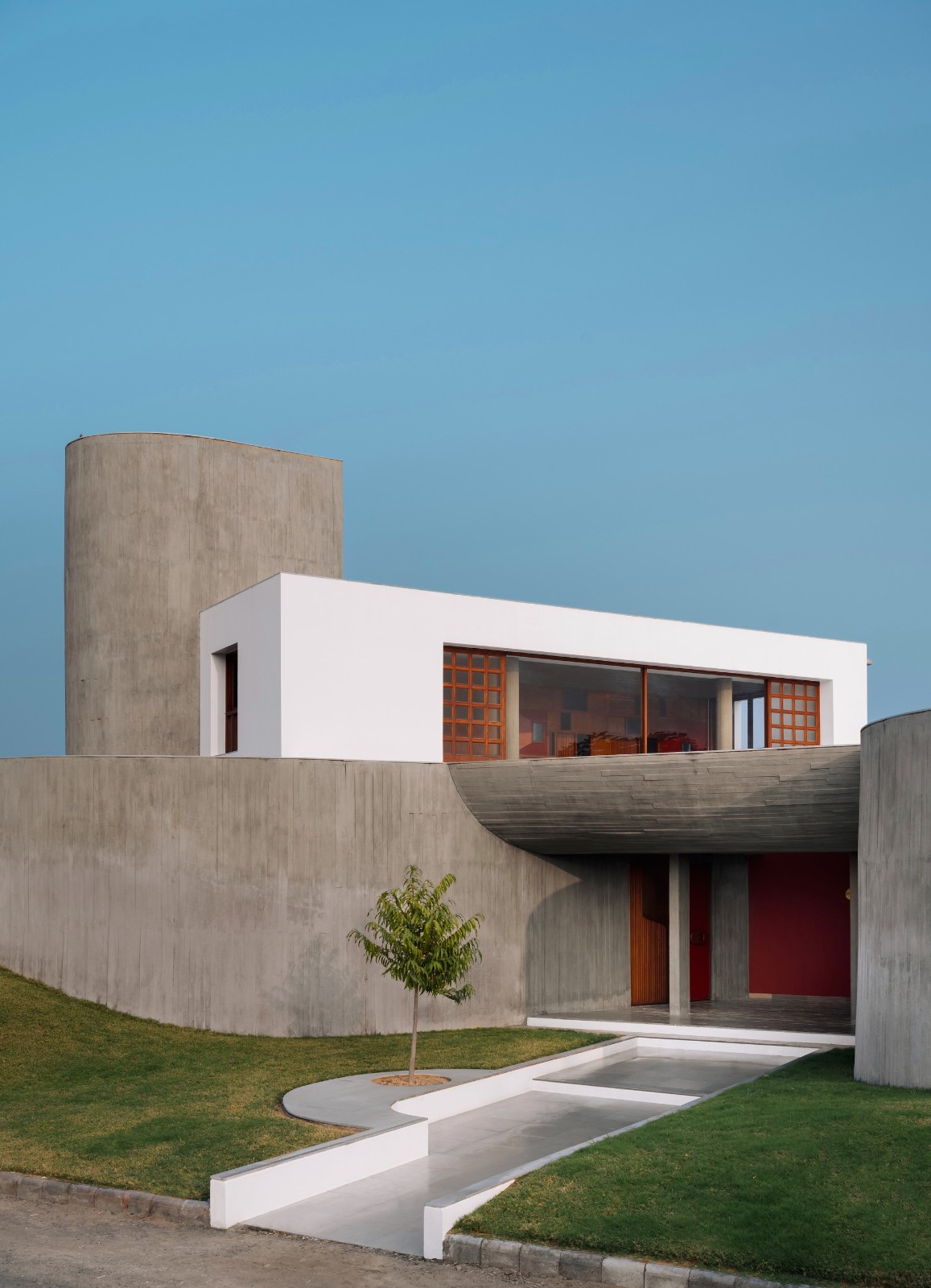 BIM建筑|围合之家 / Design Ni Dukaan BIM建筑|围合之家 / Design Ni Dukaan